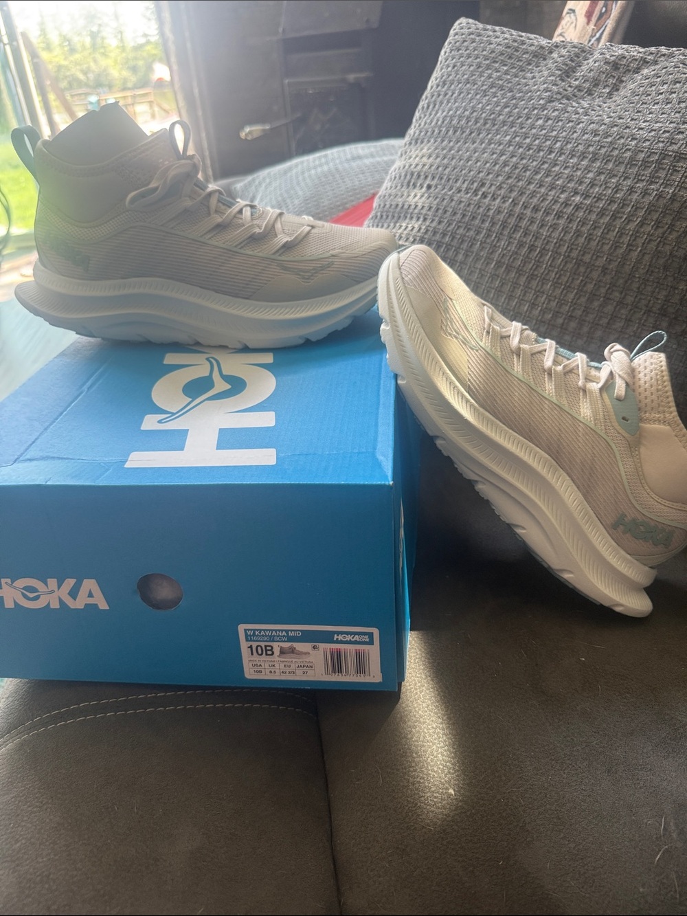 Hoka Women's Kawana Mid-Top sneakers in Light Gray with light blue accents-NWB